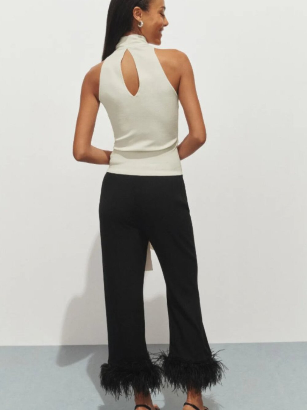 Halter Scarf Top RTR-44 - Picture 3 of 5